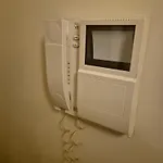 Modern 2 Bedroom Unbeatable Centre Location! Апартаменты Брадфорд