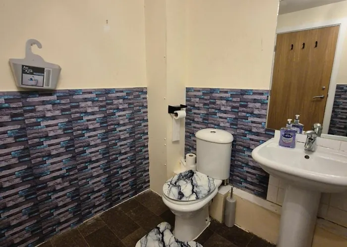 アパート Modern 2 Bedroom Unbeatable Centre Location! ブラッドフォード